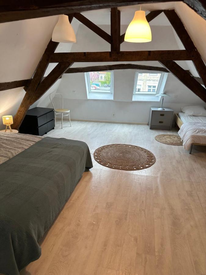 Appartement Duplex Proche De La Gare Et Du Centre Ville Saint-Omer  Exteriör bild
